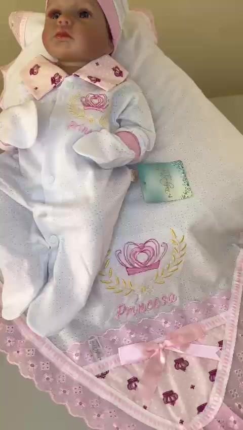 Saída de Maternidade Menino e Menina 5 Peças Para Bebê Recém Nascido, Malha Hipoalergênico 100% Algodão.